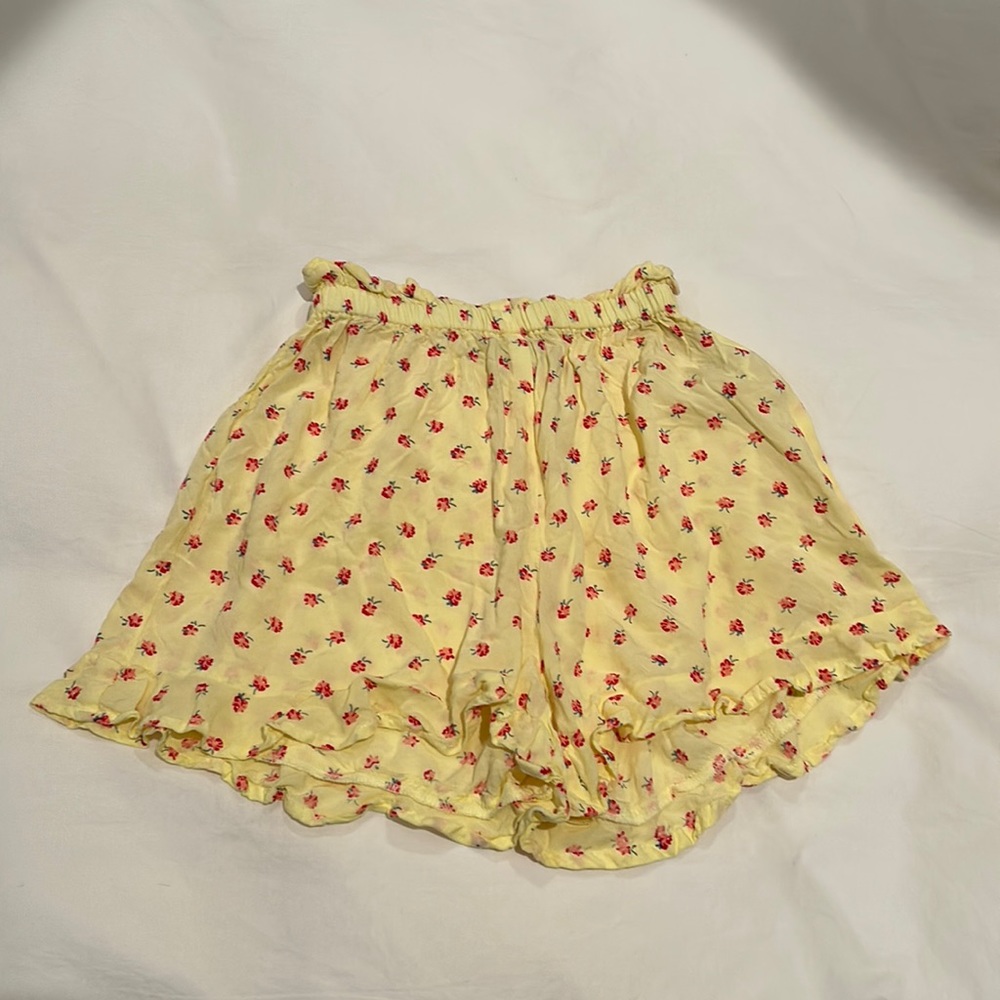 Faithfull The Brand Pamponne ruffled crepe shorts size XS
